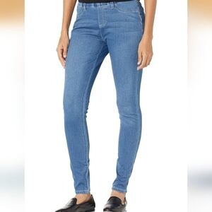 Amazon Essentials Light Blue Skinny Stretch Jeans